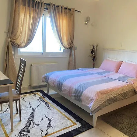 Alojamento de Acomodação e Pequeno-almoço Letymvou Terrace Letimbou